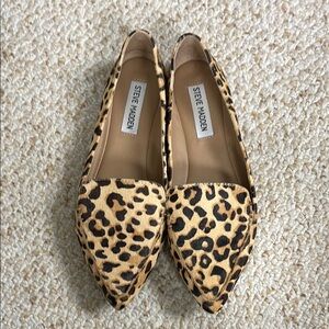 Steve Madden Leopard Print Pointed Loafers in Tan and Black